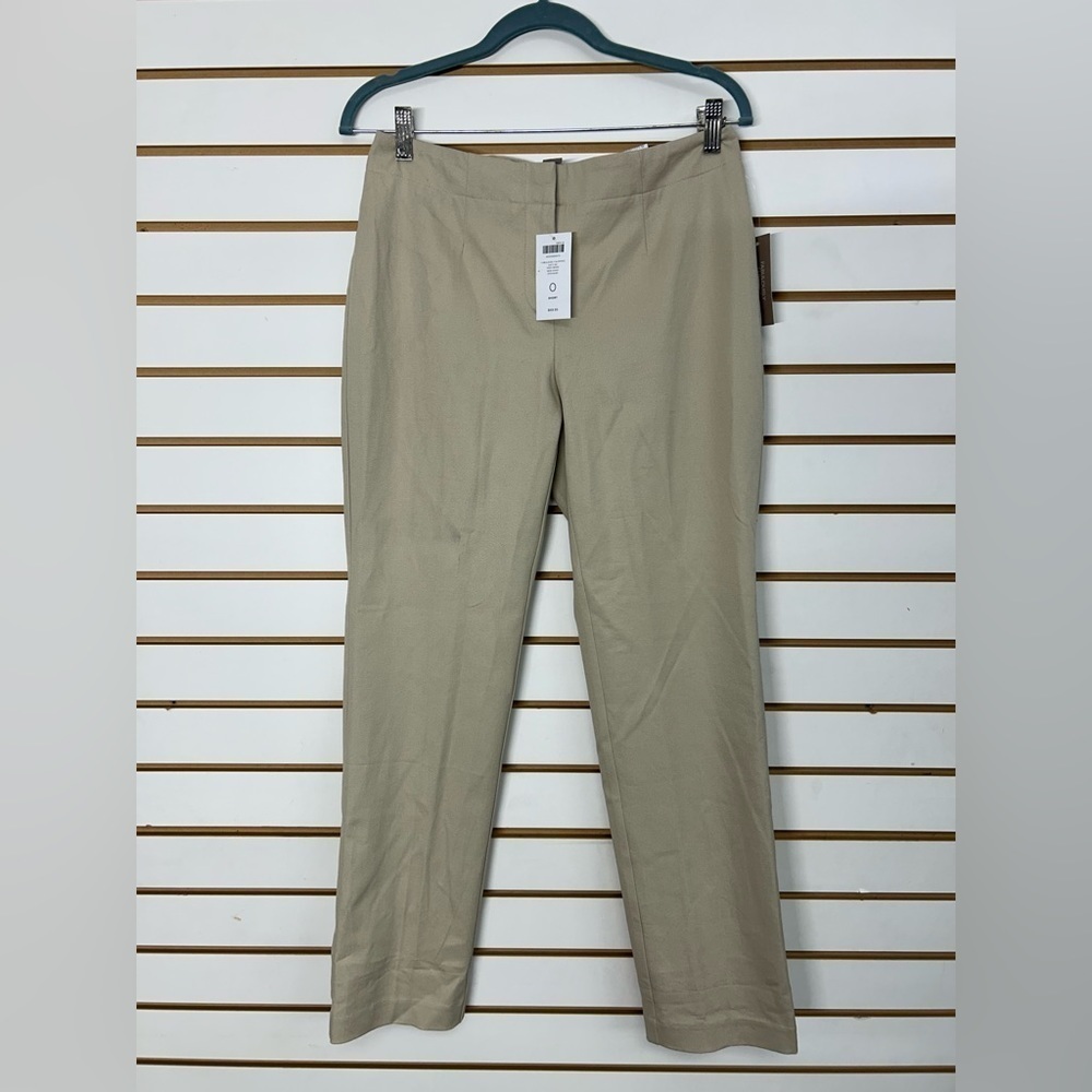 Chico’s Fabulously Slimming Katy Short Basic Pant in New Khaki NWT Size‎ 0 Short - Picture 4 of 10